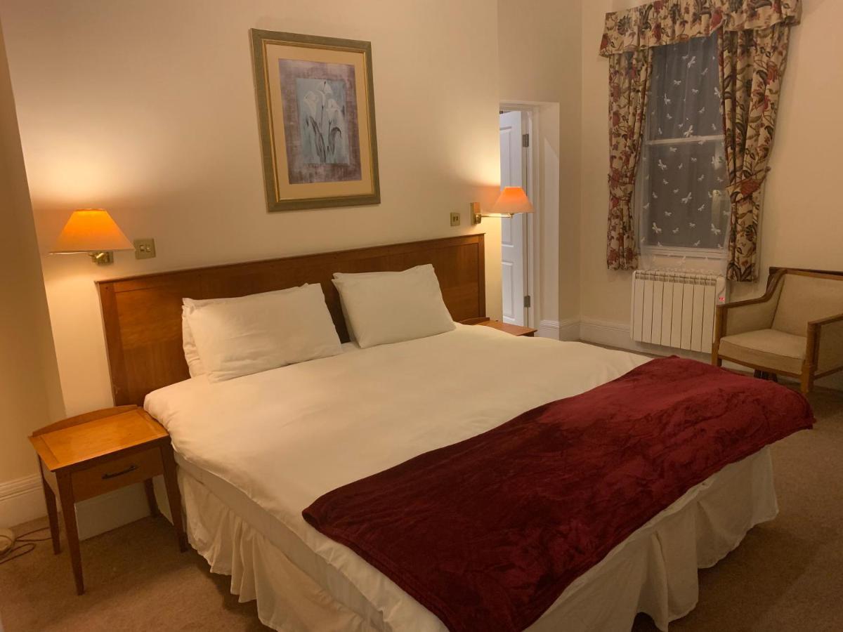 The Waterloo Hotel & Bistro Newport  Buitenkant foto