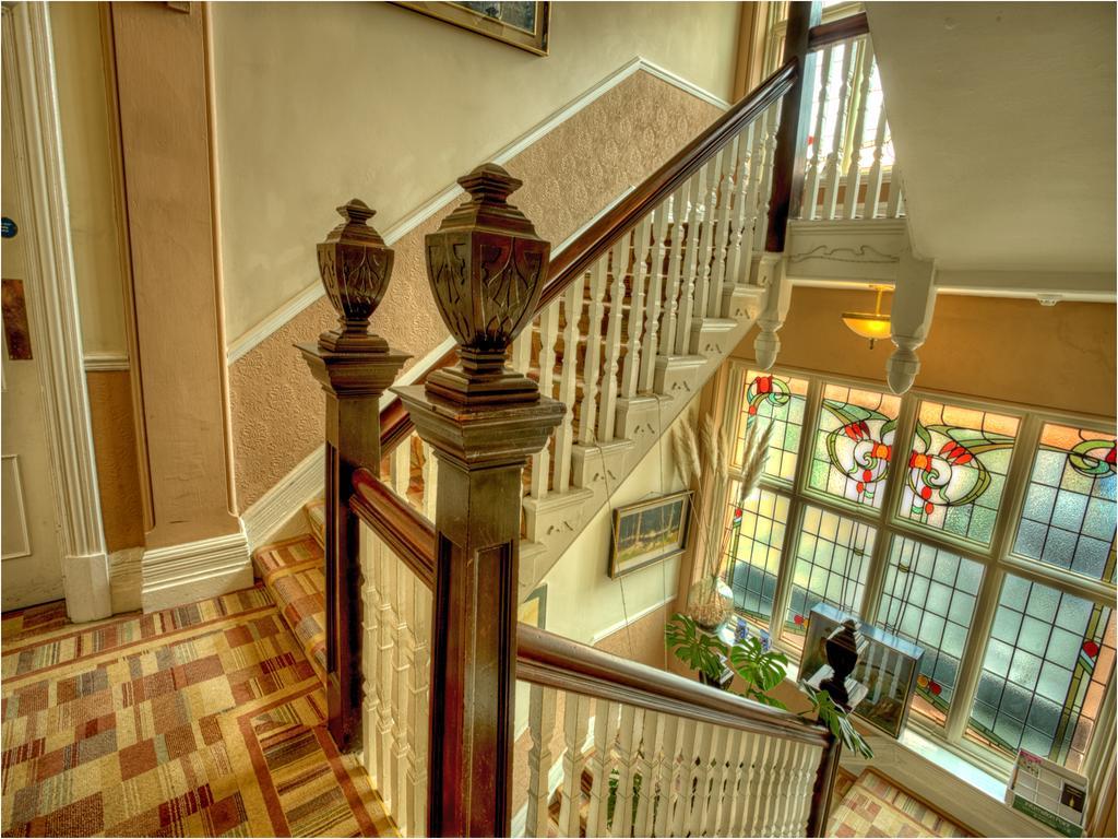 The Waterloo Hotel & Bistro Newport  Buitenkant foto